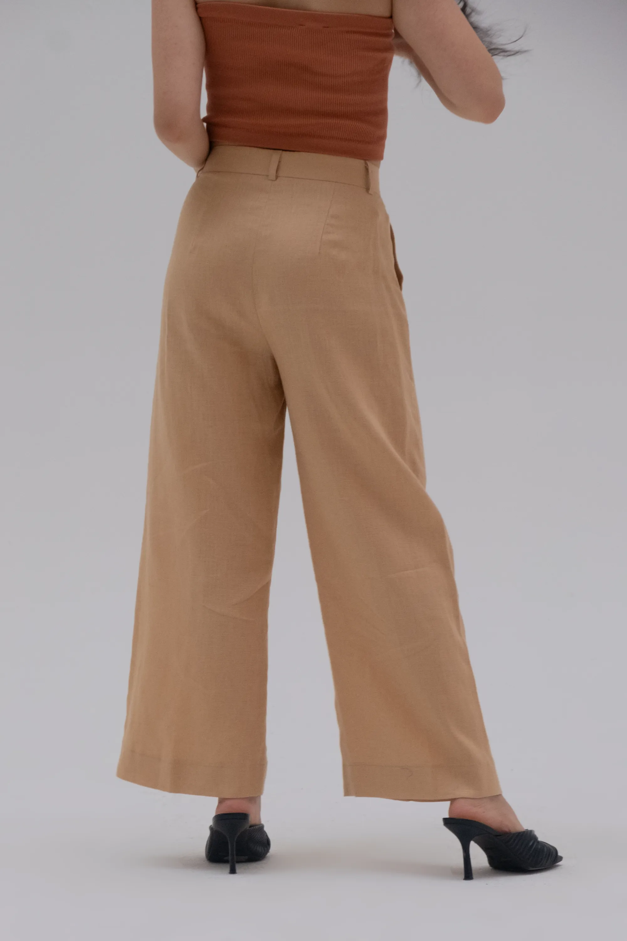 All Bodies 100% Linen High-Waisted Pants