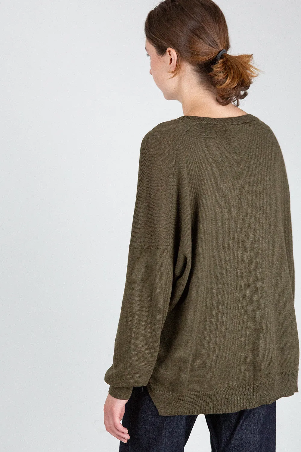 Anna Pima Cotton V Neck Pullover in Bracken