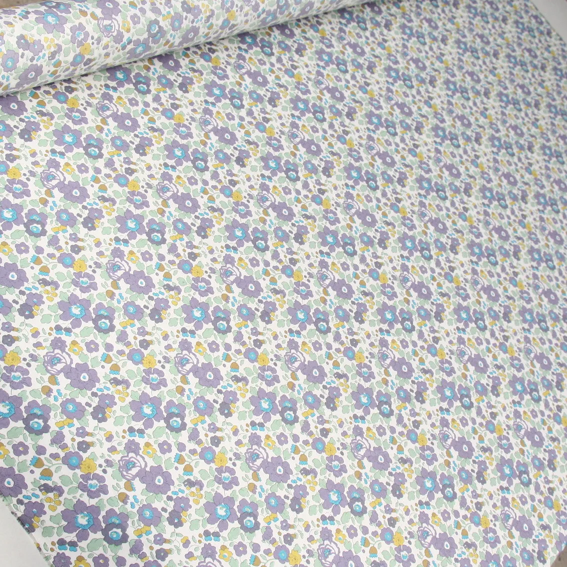 Betsy Purple - Liberty Organic Tana Lawn™