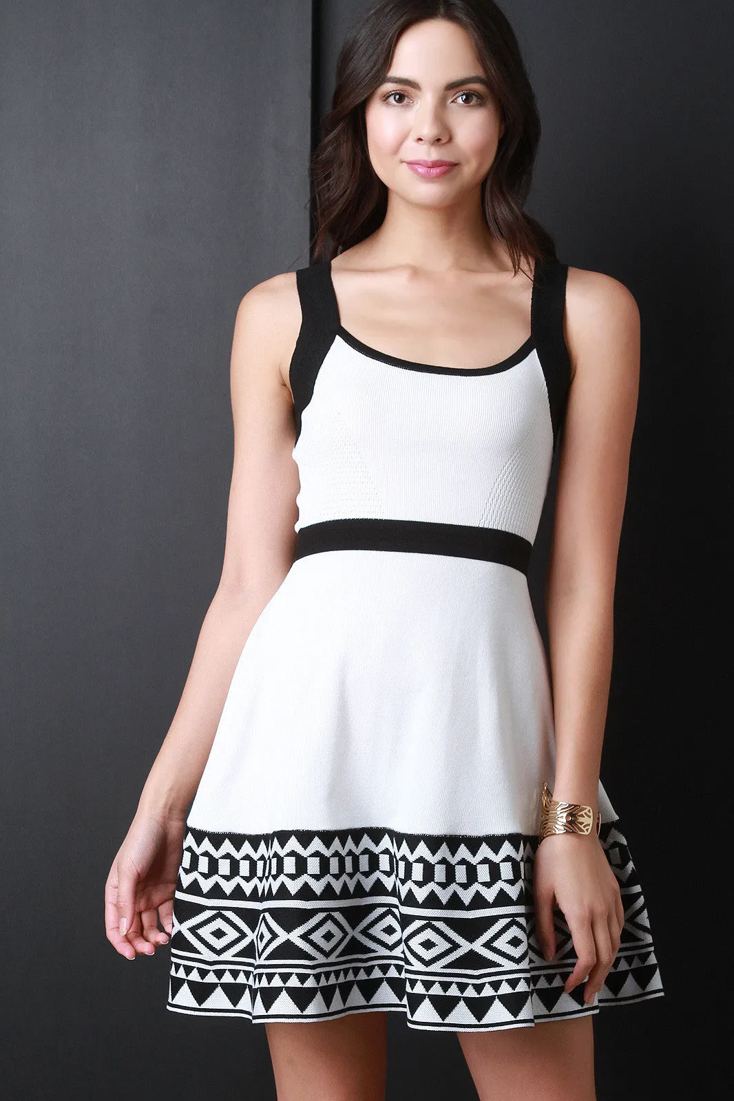 Colorblock Tribal Hem Sleeveless Sweater Dress