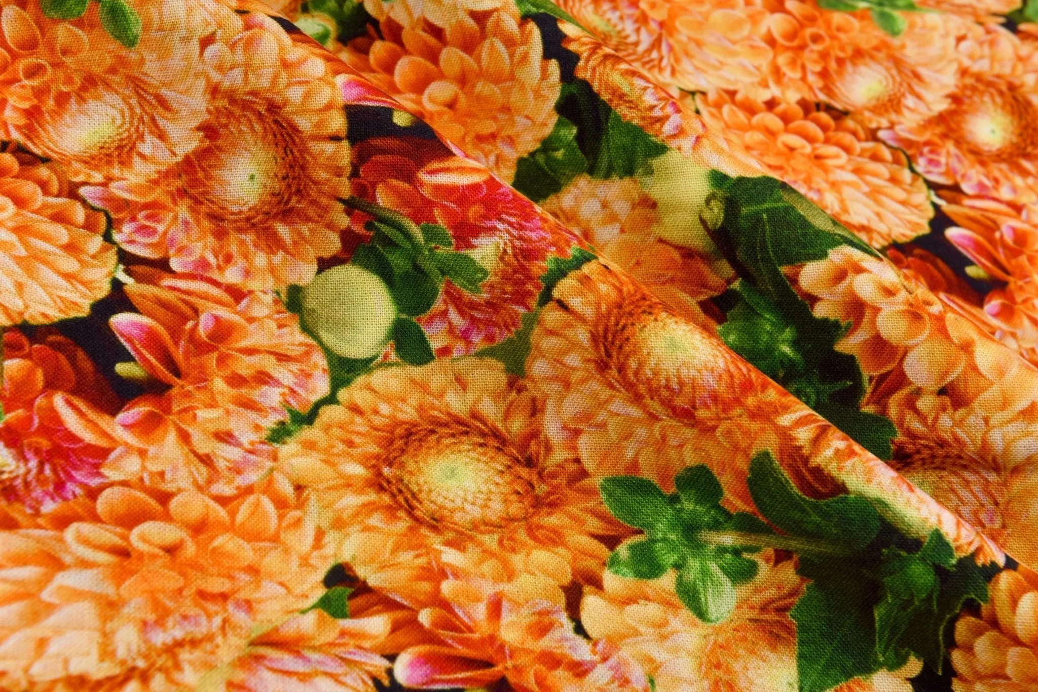 Dahlia Floral Linen Viscose Lawn Digitally Print Fabric - 208716