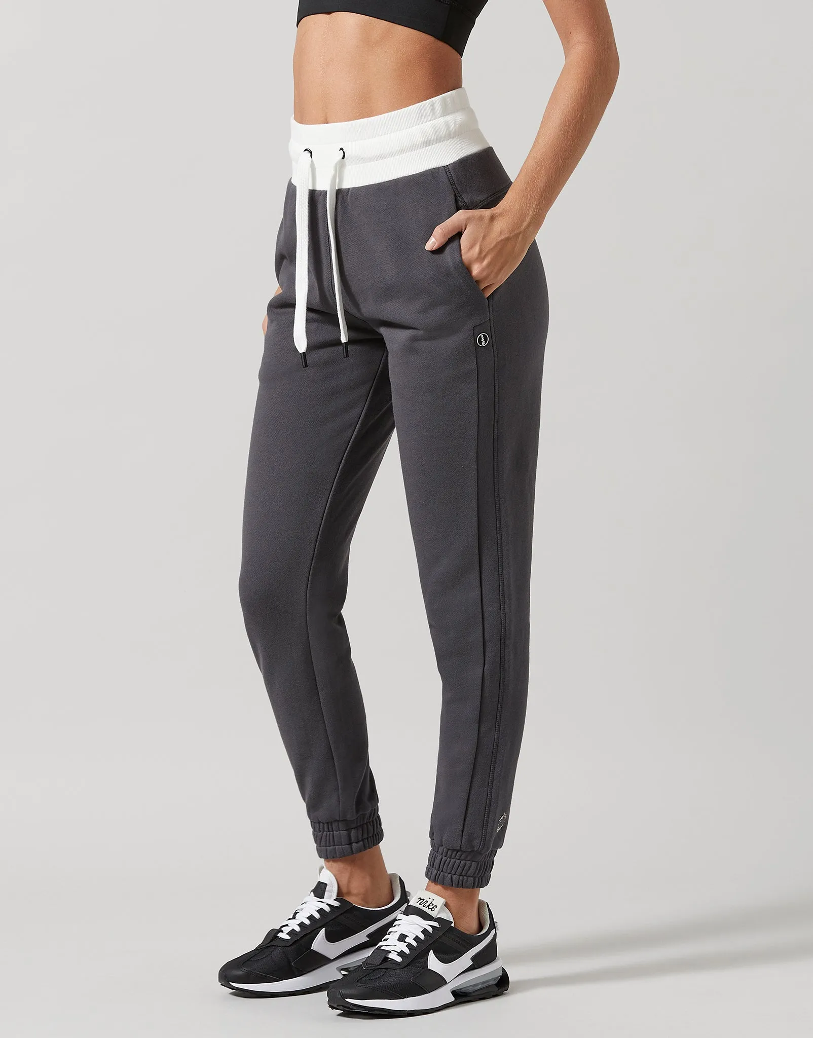 Elina Track Pants in Grey