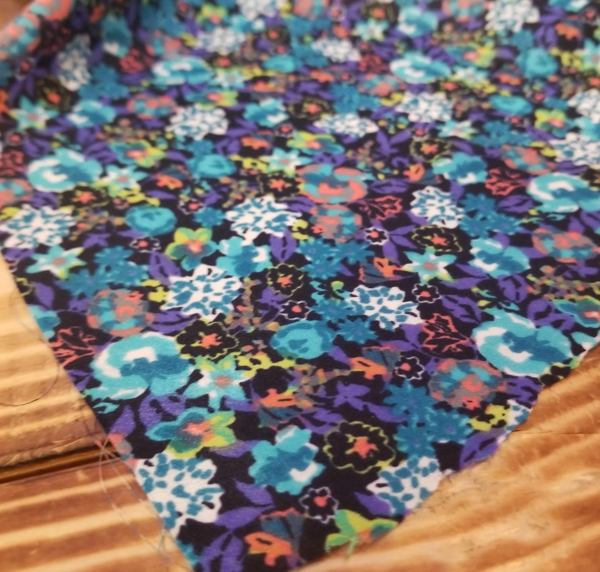 End of BOlt: 4 yards of Designer Deadstock Scattered Blue Floral Boheme Garden Poly Blousewear Woven-remnant