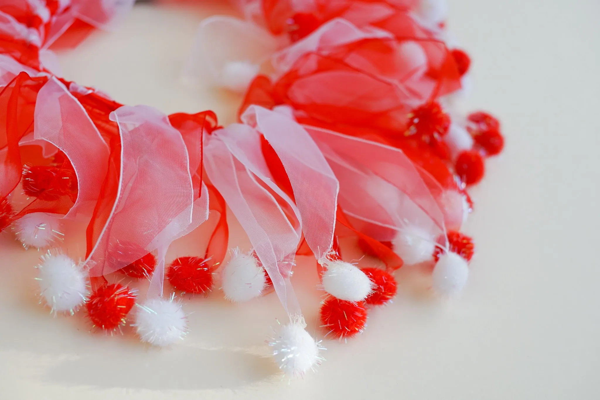 Fun Dog Neckwear, Candy Cane Fuzzy Wuzzy Smoocher