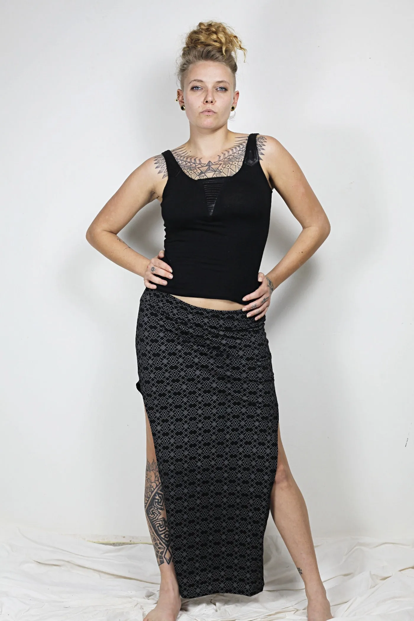 Geometric pattern Openside skirt