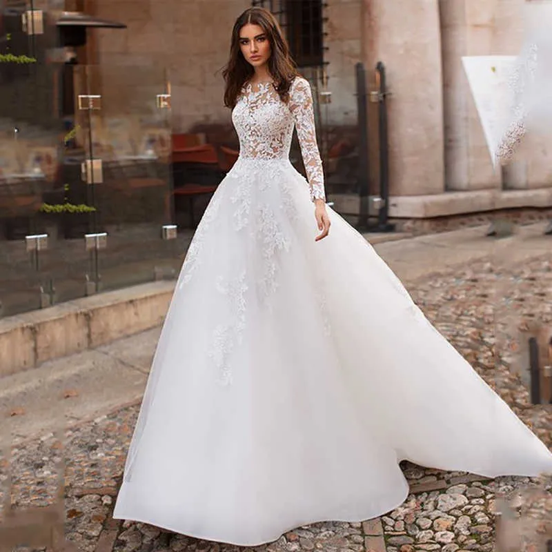 Lace Appliques Tulle A-line Long Wedding Dress Long Sleeve Bridal Dresses