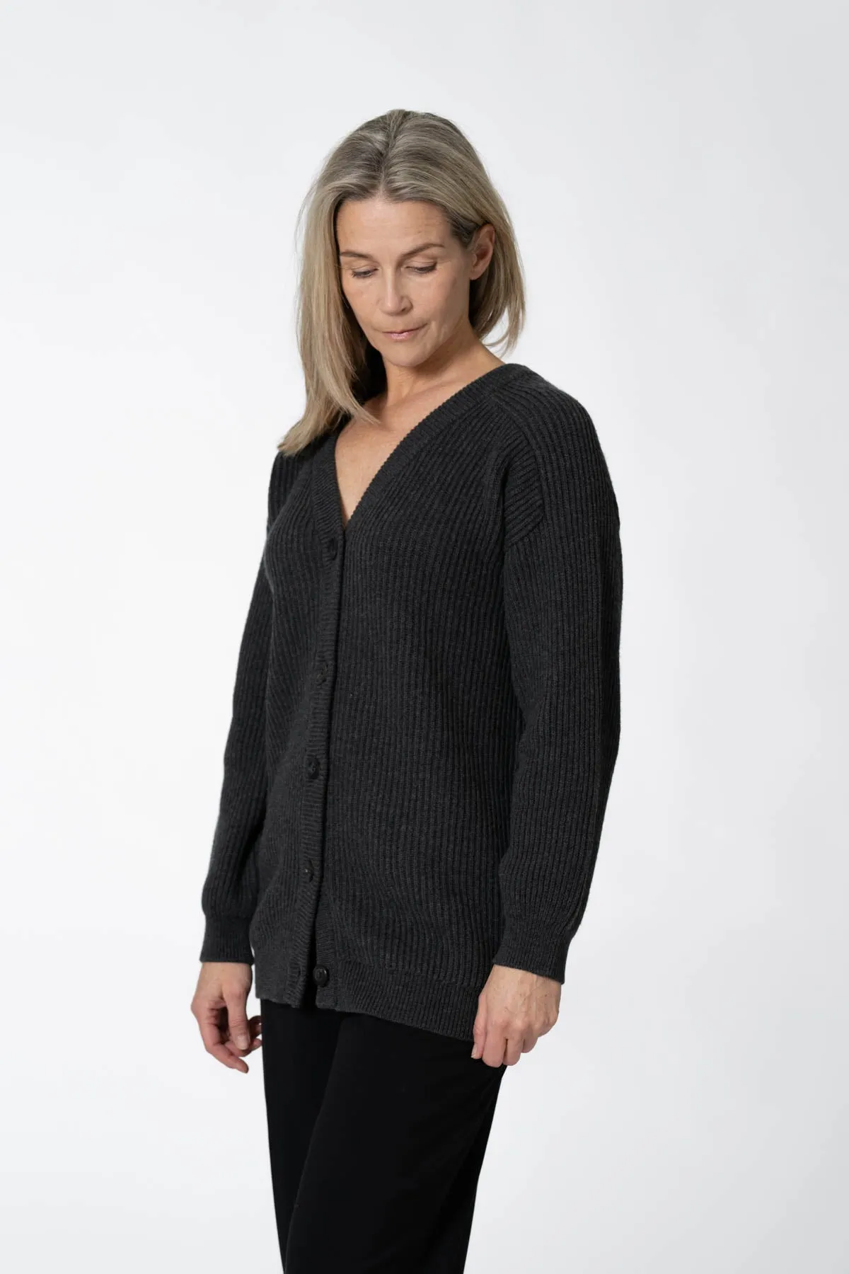 Merino Rib Cardigan in Charcoal