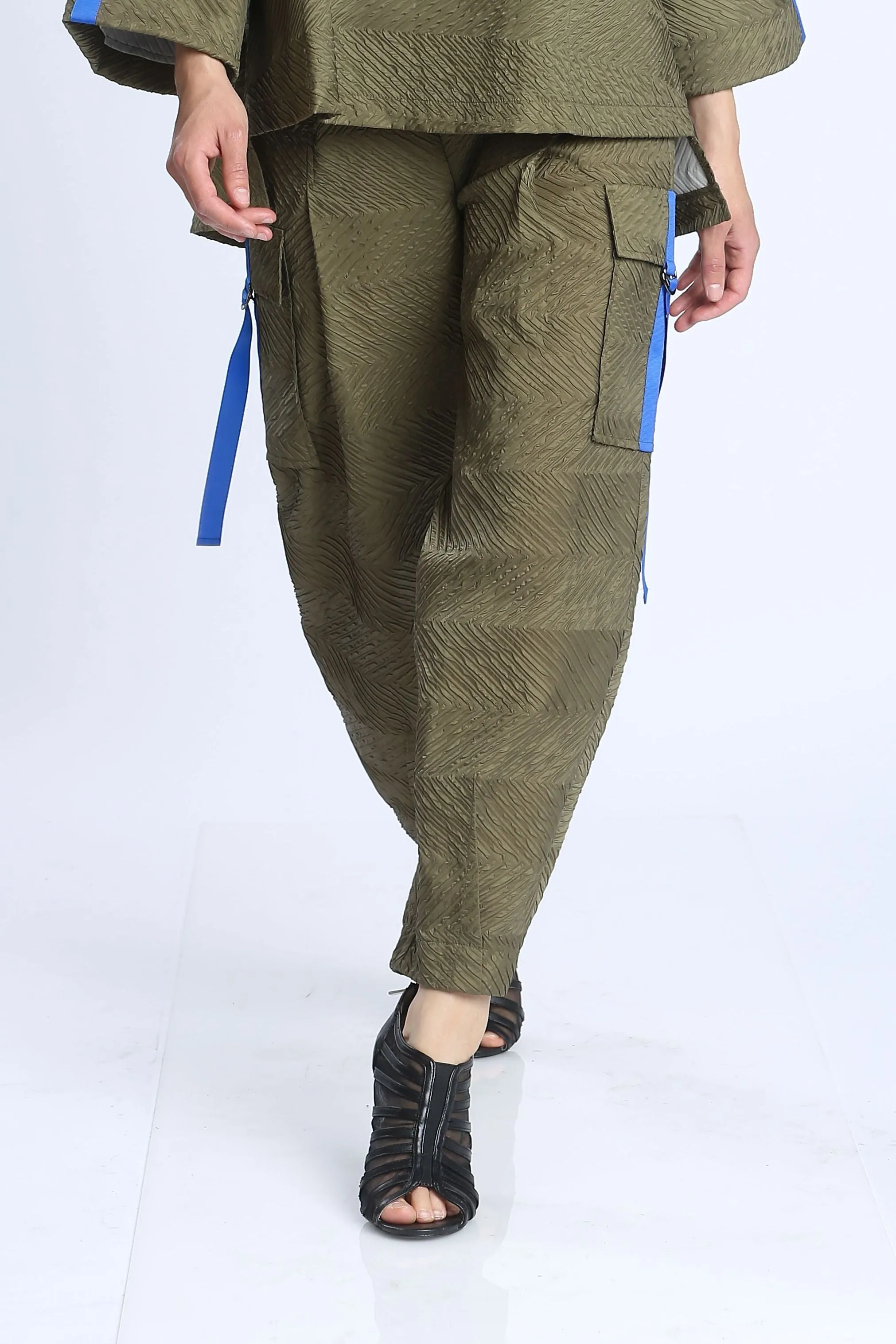 Olive Plus Size Contrast Tape Detail Cargo Pants