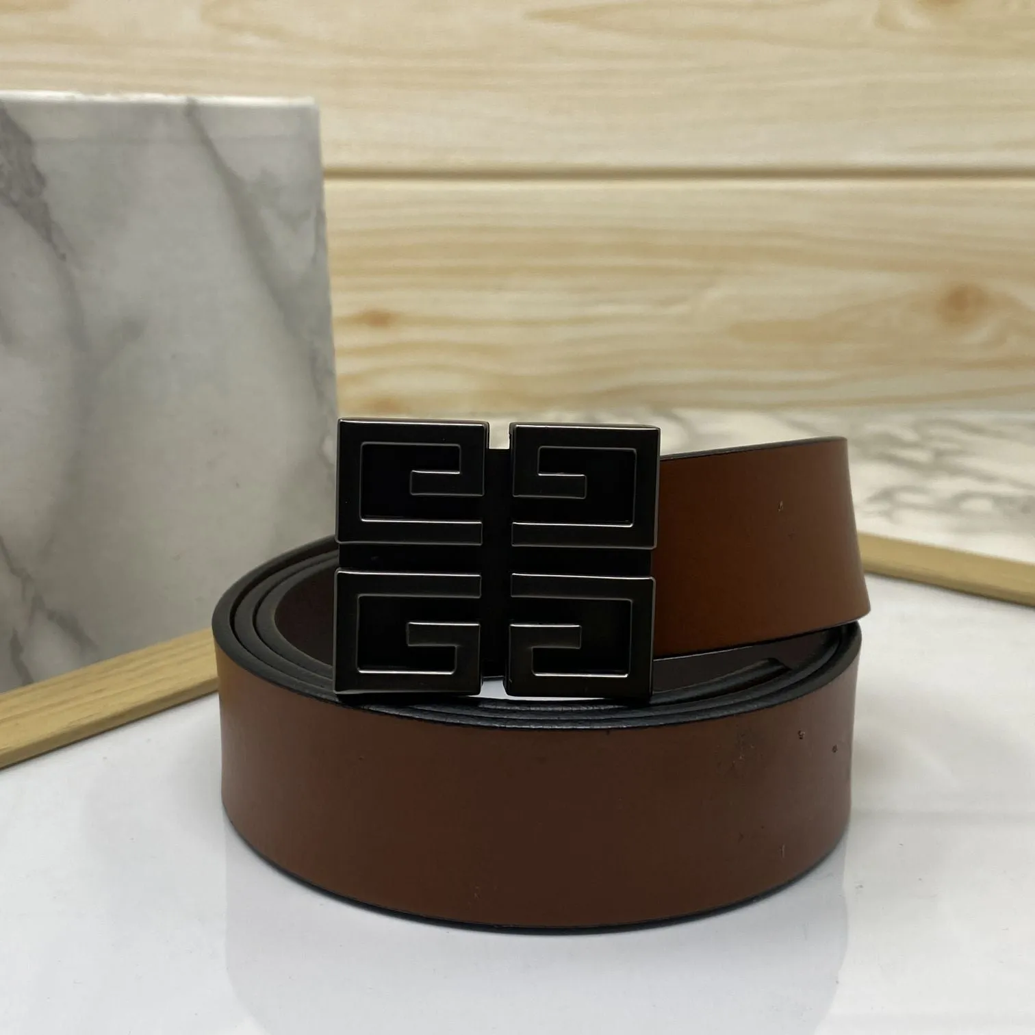 Square Section Leather Strap Belt-JonasParamount