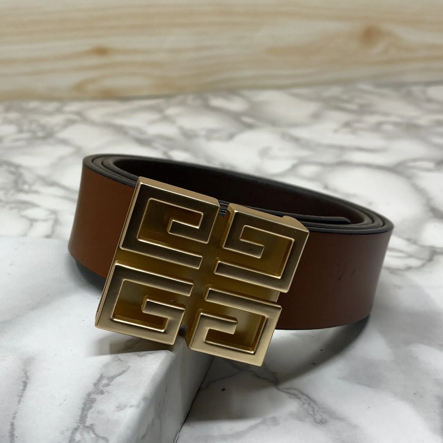 Square Section Leather Strap Belt-JonasParamount